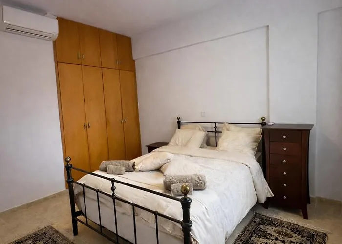 Modern Seaside Steps To The *